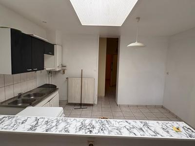 Immeuble - 85 m² - 6 pièces