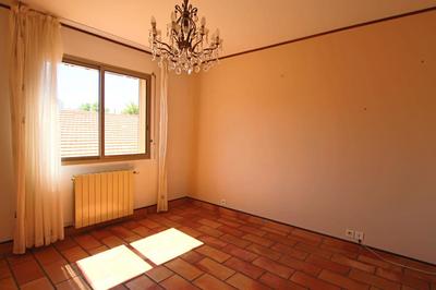 Maison - 184 m² - 5 pièces