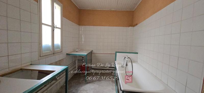 Appartement - 219 m² - 8 pièces