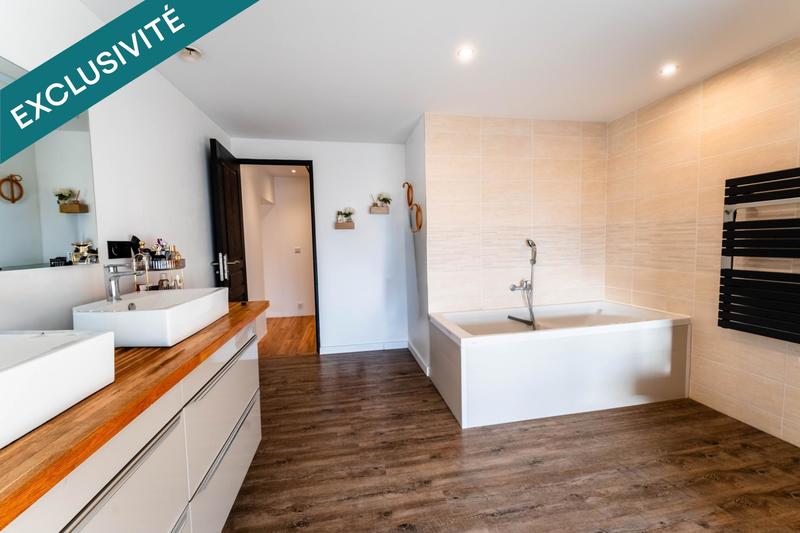 Maison - 159 m² - 4 pièces