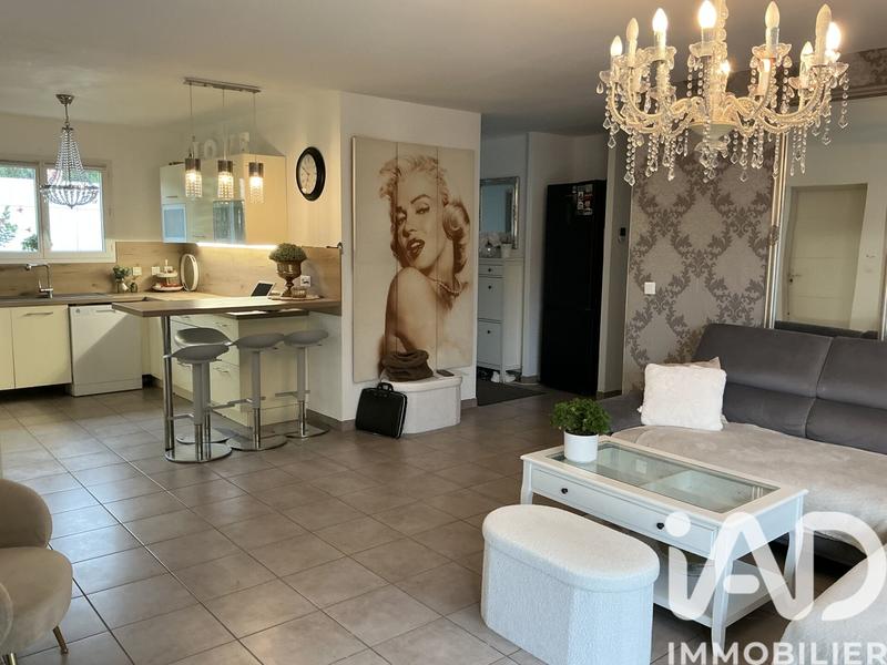 Maison - 105 m² - 4 pièces