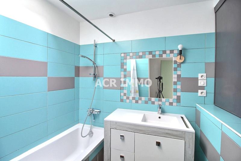 Maison - 185 m² - 6 pièces