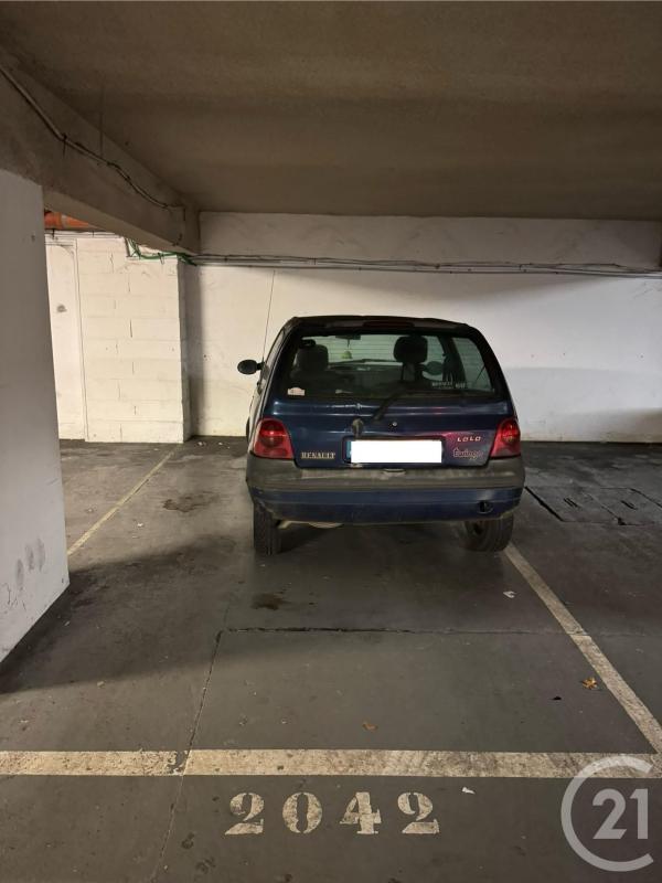 Parking - 80 m²