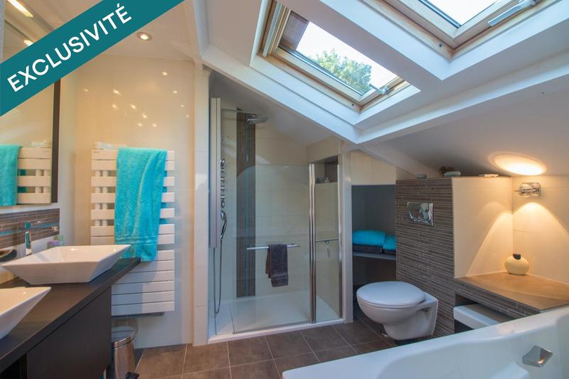 Maison - 190 m² - 8 pièces