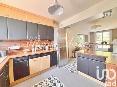 Maison - 168 m² - 8 pièces