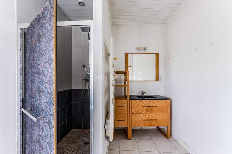 Appartement - 452 m² - 30 pièces