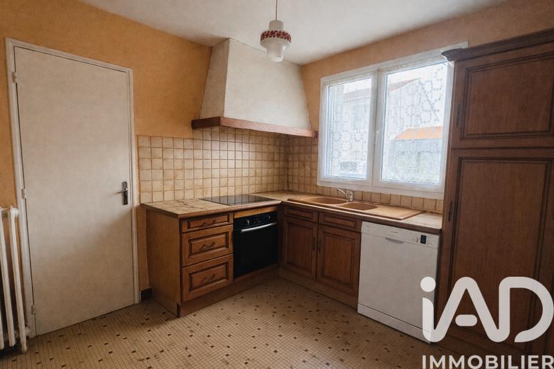 Maison - 93 m² - 5 pièces