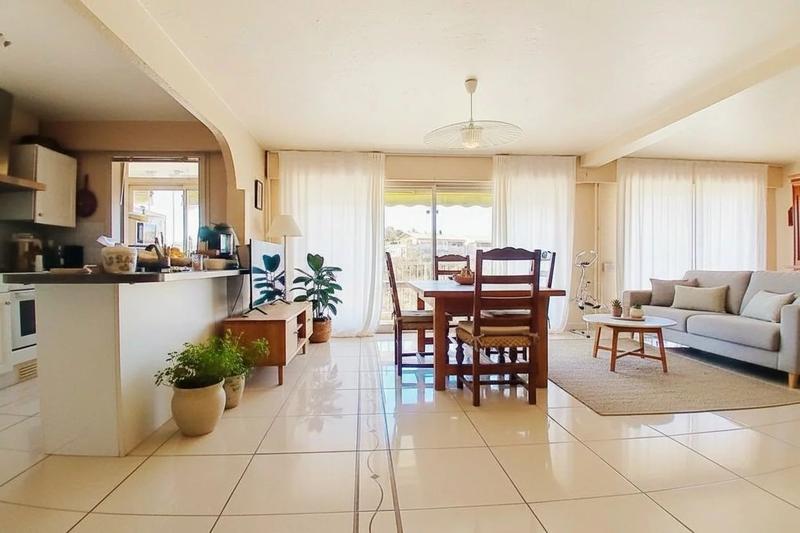 Appartement - 91 m² - 5 pièces