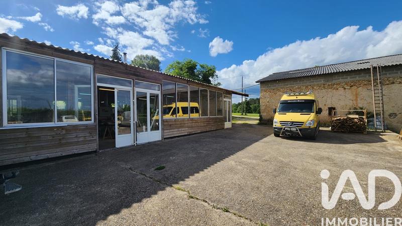 Maison - 342 m² - 11 pièces