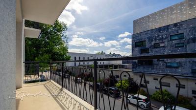 Appartement - 131 m² - 6 pièces