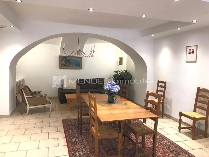 Maison de village - 80 m² - 3 pièces