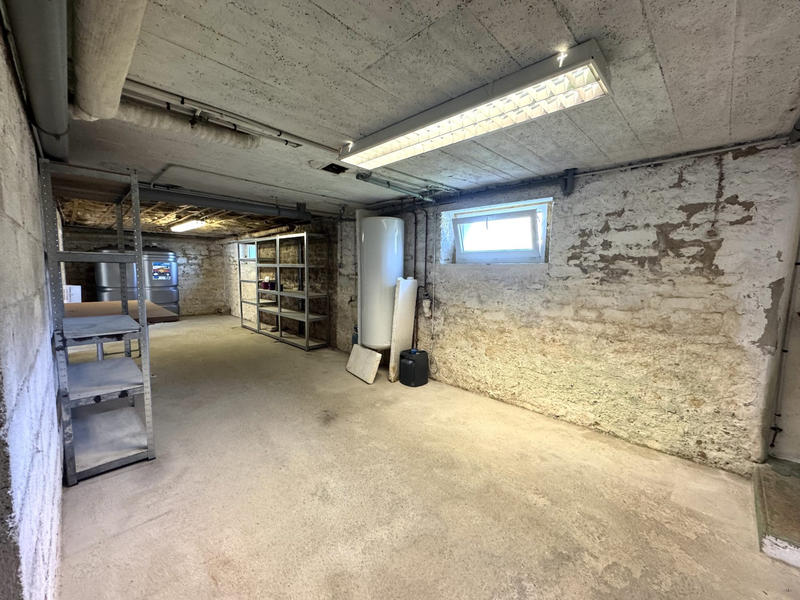 Maison - 80 m² - 5 pièces