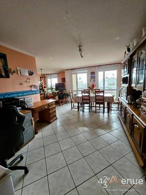 Appartement - 107 m² - 5 pièces