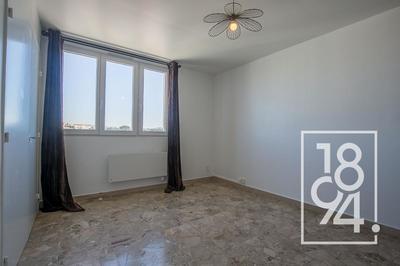 Studio - 21 m² - 1 pièce