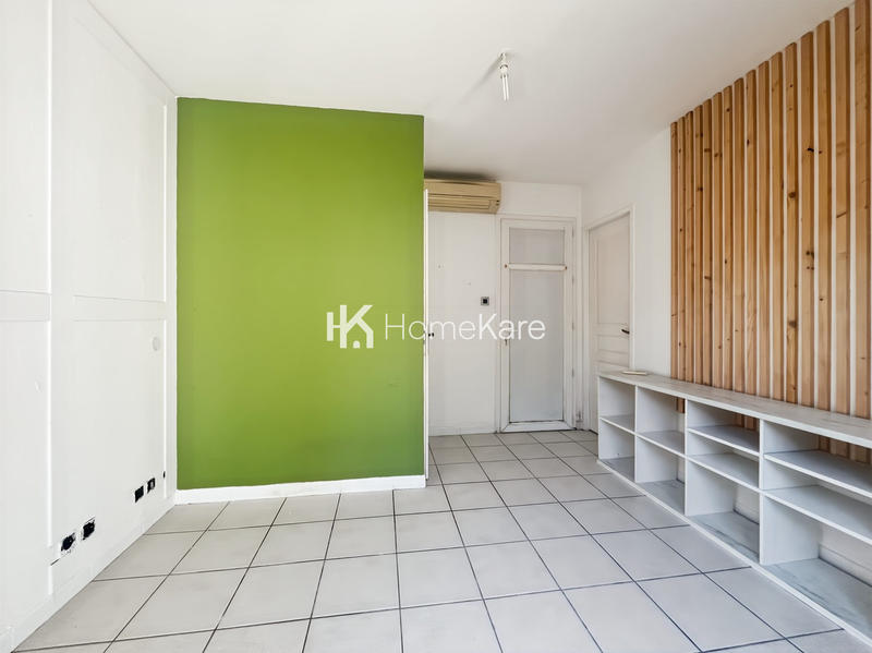 Maison - 96 m² - 5 pièces