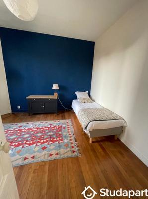 Chambre - 14 m² - 1 pièce