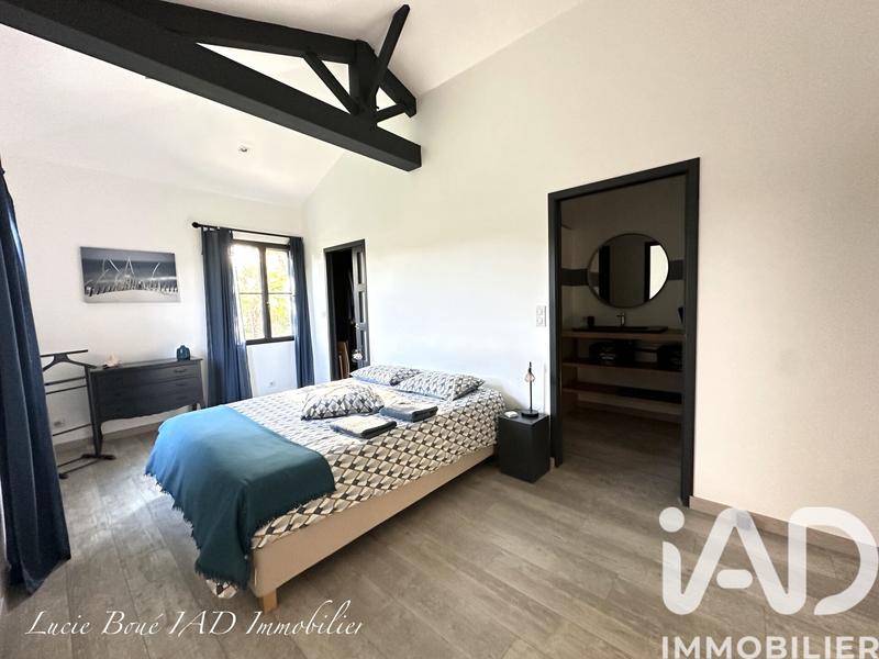 Maison de maîtres - 270 m² - 10 pièces