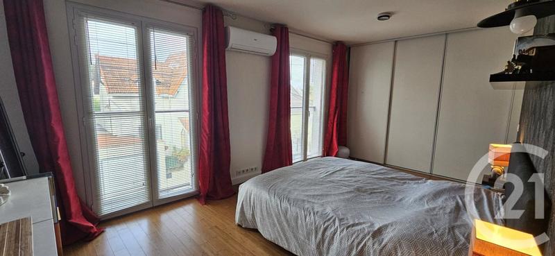 Pavillon - 112 m² - 5 pièces