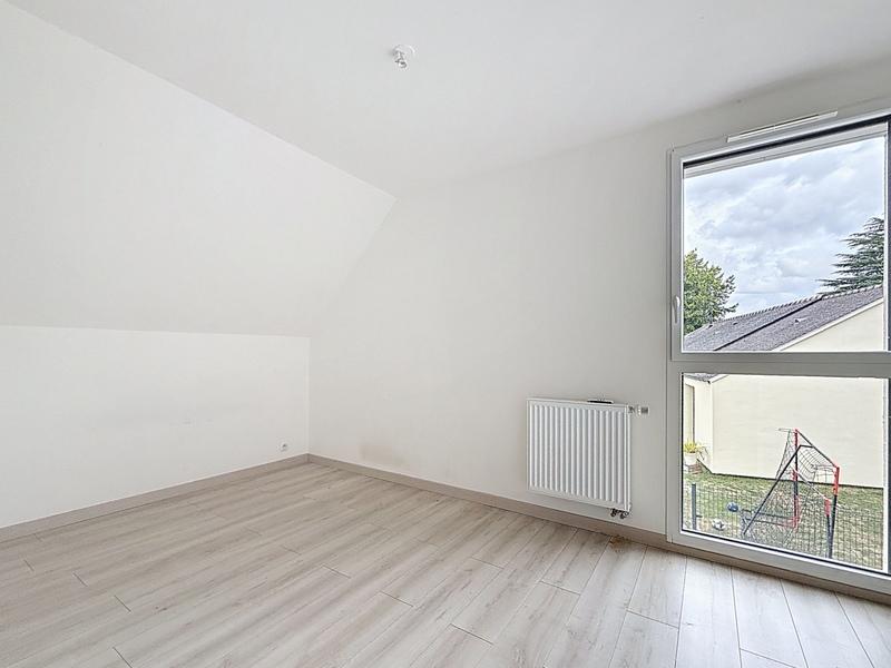 Maison - 178 m² - 8 pièces