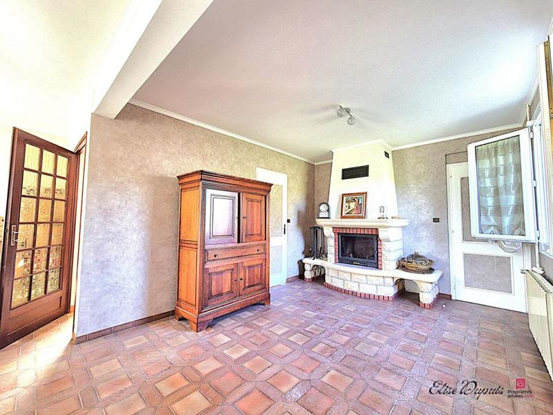 Maison - 182 m² - 8 pièces