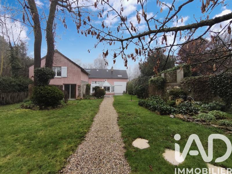 Maison - 271 m² - 7 pièces