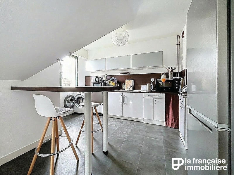 Appartement - 79 m² - 3 pièces