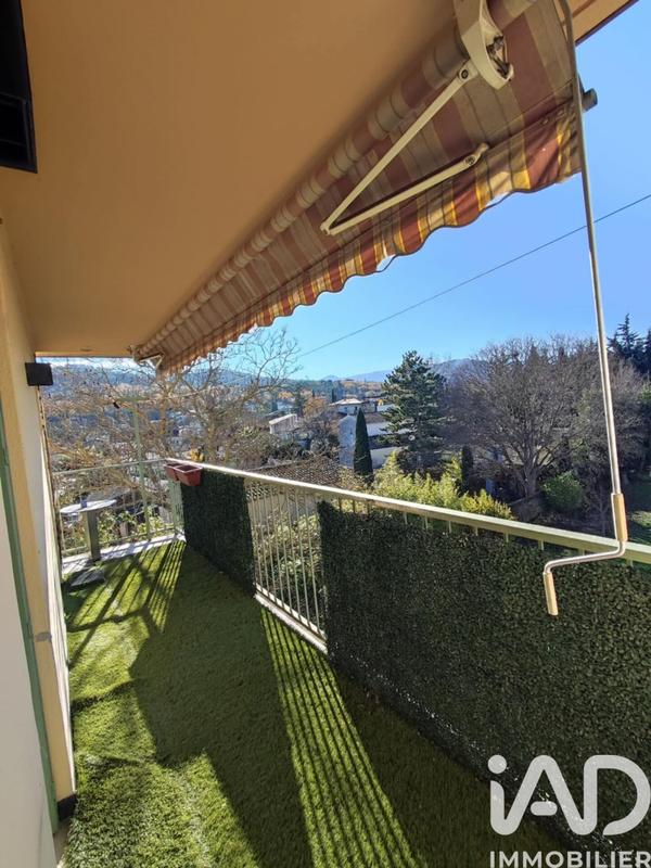 Appartement - 83 m² - 4 pièces