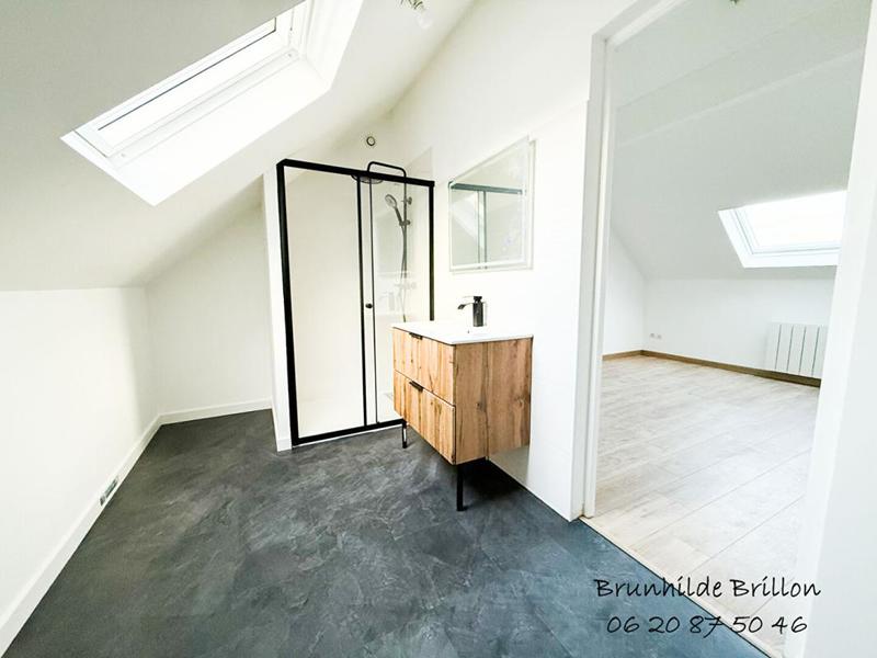 Maison - 153 m² - 8 pièces