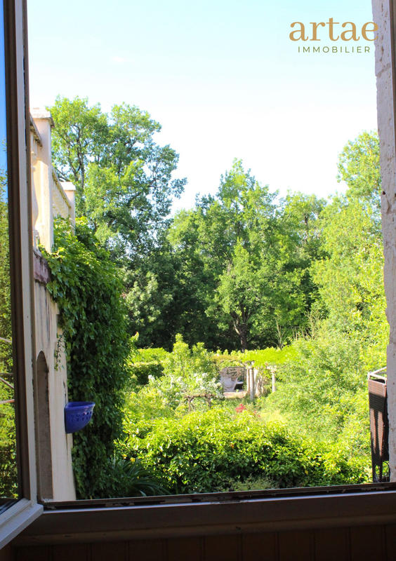 Maison - 295 m² - 5 pièces