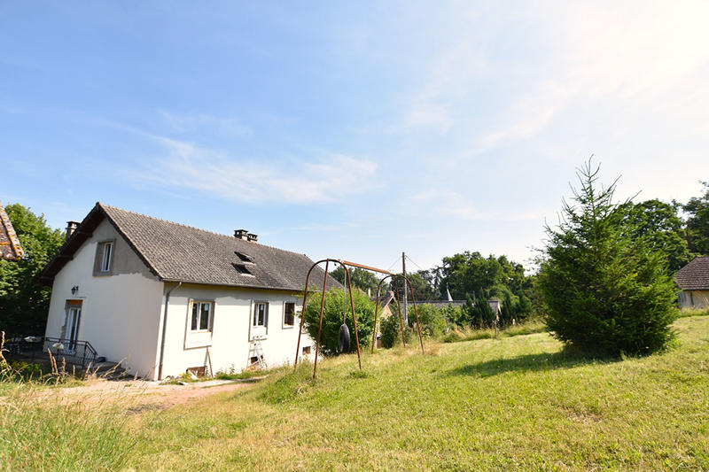 Maison - 151 m² - 9 pièces