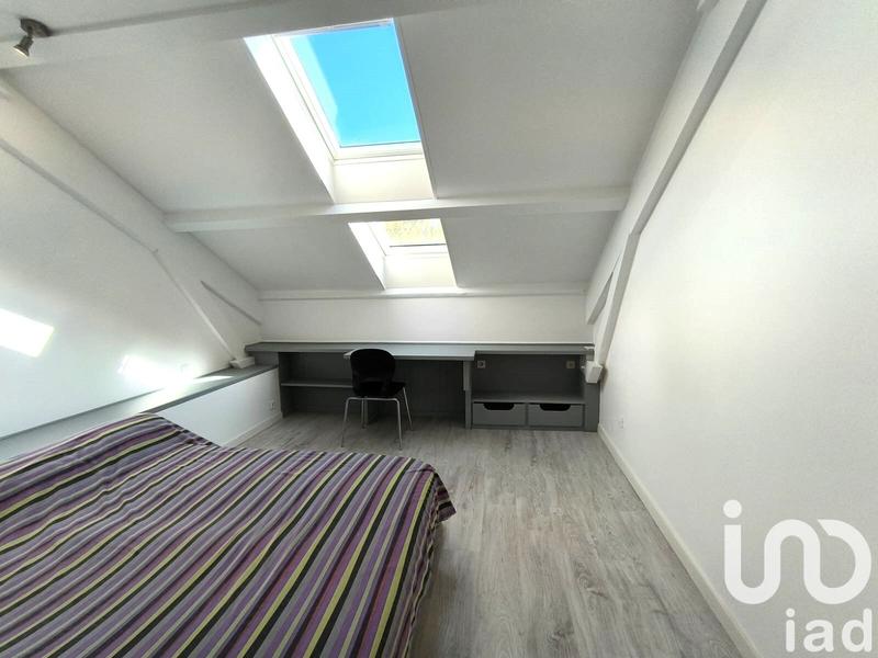 Maison - 220 m² - 7 pièces