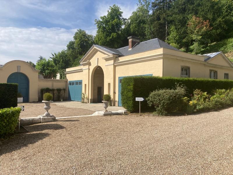 Manoir - 1 000 m² - 25 pièces