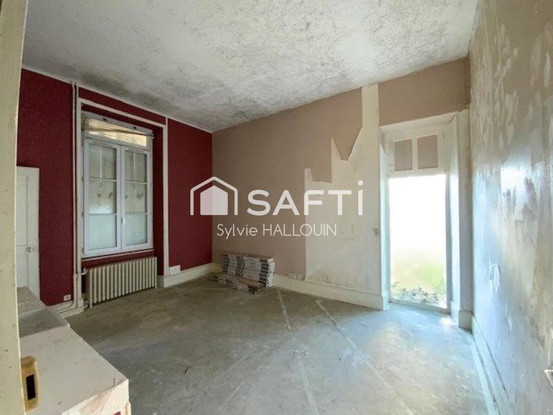 Maison - 236 m² - 10 pièces