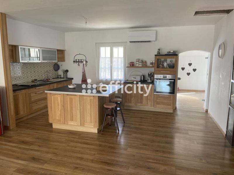 Maison - 110 m² - 5 pièces