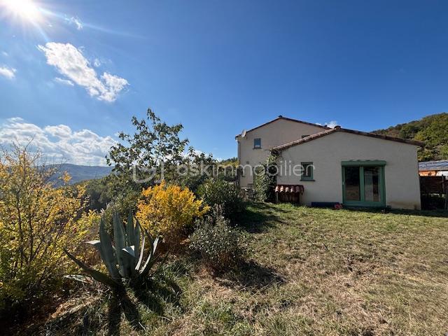 Propriété - 150 m² - 7 pièces