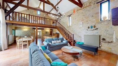 Maison - 319 m² - 10 pièces