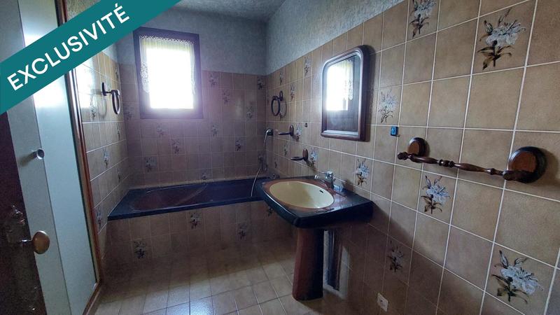 Maison - 180 m² - 7 pièces