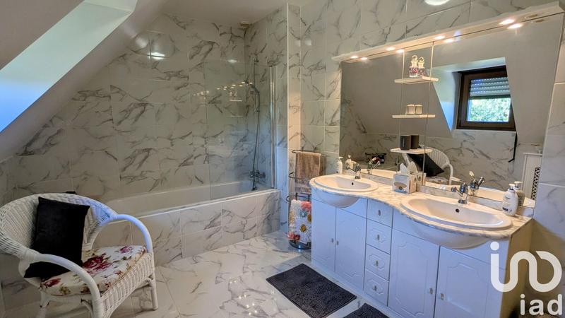 Maison - 152 m² - 6 pièces