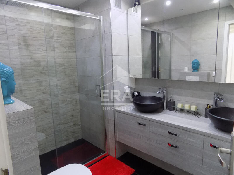 Appartement - 70 m² - 4 pièces