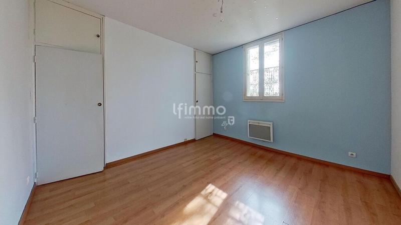 Appartement - 86 m² - 4 pièces