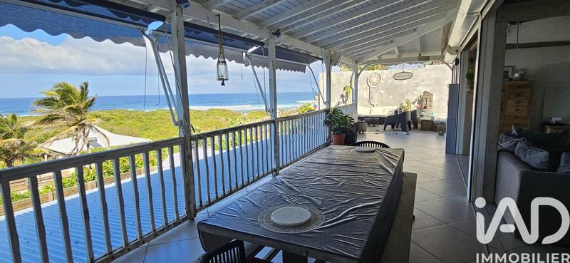 Maison - 139 m² - 8 pièces