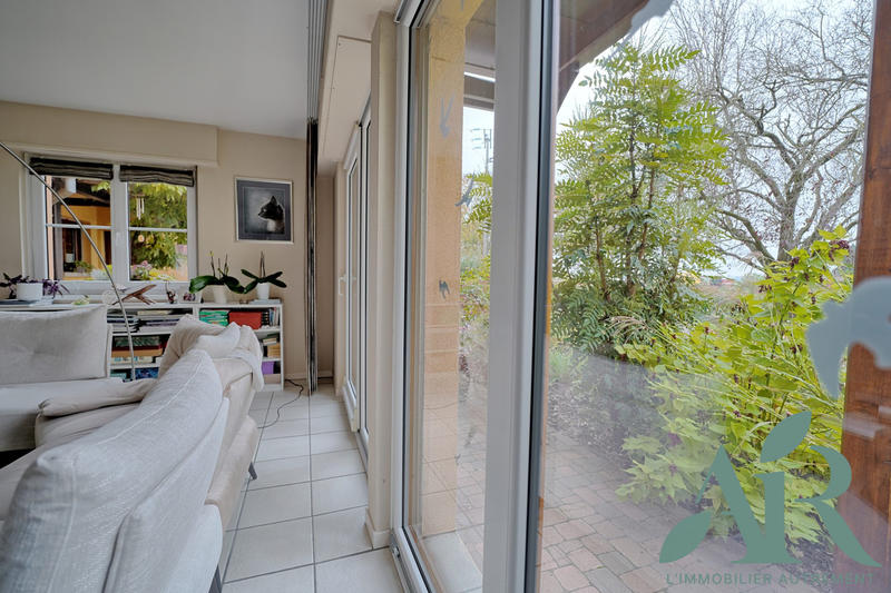 Maison - 268 m² - 5 pièces