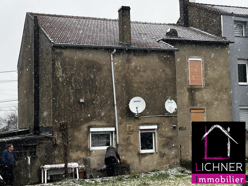 Maison - 140 m² - 8 pièces