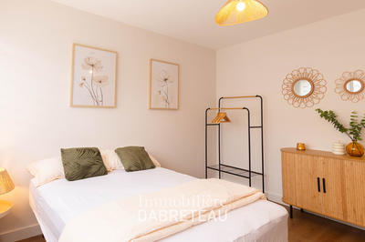 Appartement - 129 m² - 8 pièces