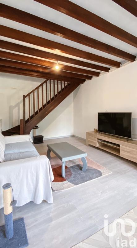 Maison - 260 m² - 9 pièces