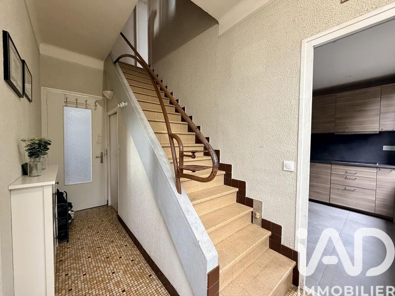 Maison - 104 m² - 5 pièces
