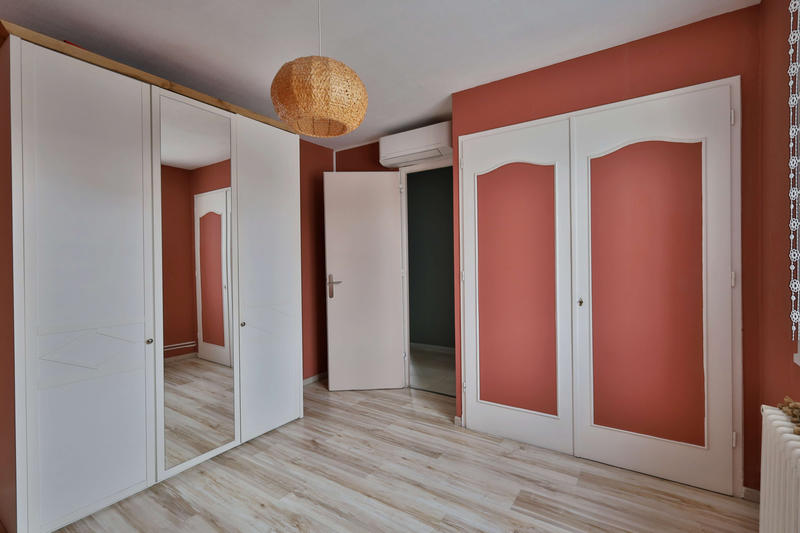 Appartement - 64 m² - 4 pièces