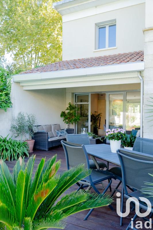 Maison - 193 m² - 6 pièces