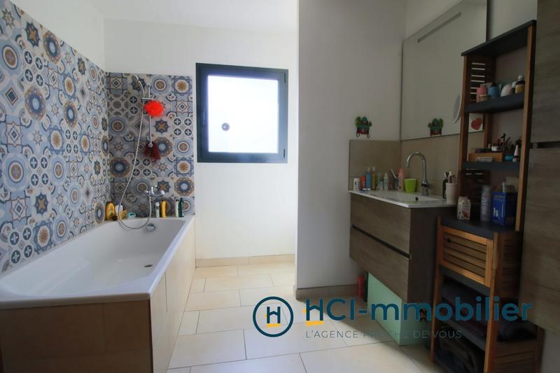 Maison - 165 m² - 6 pièces