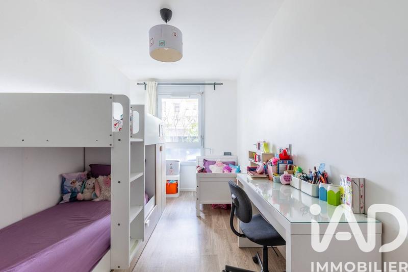 Appartement - 81 m² - 4 pièces